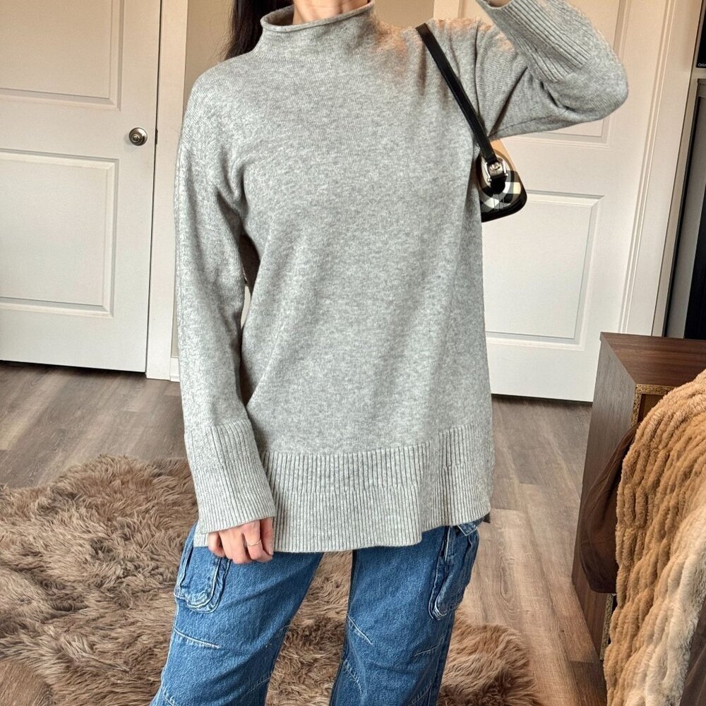 MOTH by Anthropoloigie Rolled Neck Sweater Sz S Gray Soft Knit Preppy Minimalist
